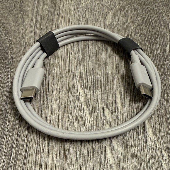 RingConn Charging Dock (Fits All Sizes) - Picture 3 of 4